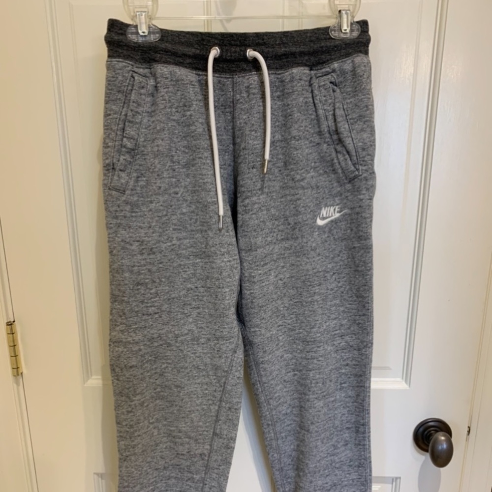Nike Joggers. Great condition!